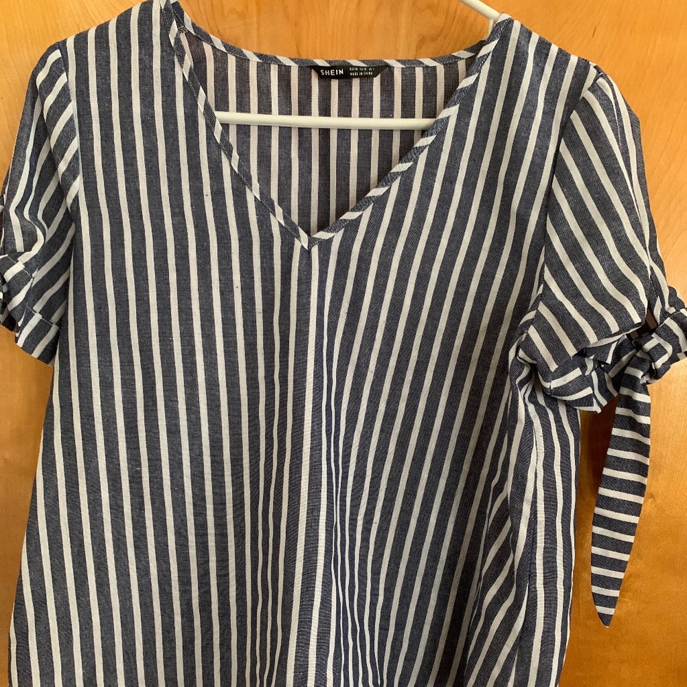 SHEIN Women Blouse